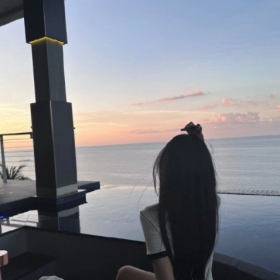 谋生很辛苦 热爱就不