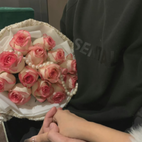 一辈子很短,一定要和