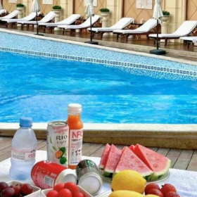 能让别人快乐的人，