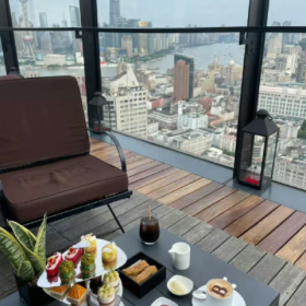 穷了就去赚 落后就去