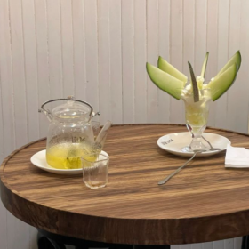 别人的二十多岁帕拉梅