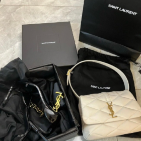 看到一条很治愈的评论