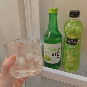 “可以用到过年的微信高级状态短句”