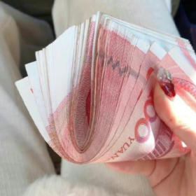 你吃土的时候  没有