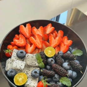 谁都靠不住，除非你有