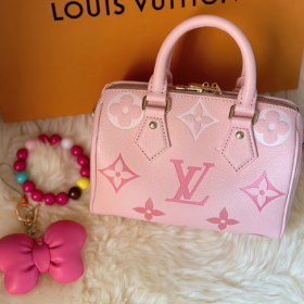 女孩子整天就该想,怎