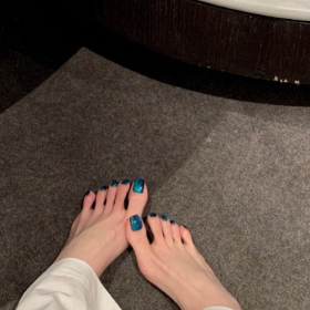 “苦而不