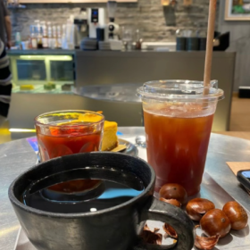 普通啊 当然普通 即