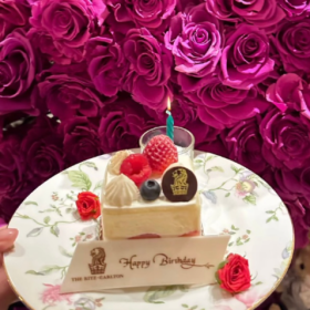 普通啊 当然普通 即