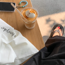 过普普通通的生活,做