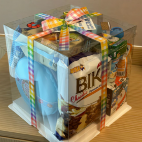 凭咱俩的关系,你给我