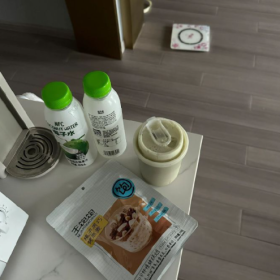 眼睛可以近视,目光不