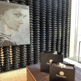 我的心思很简单,除了