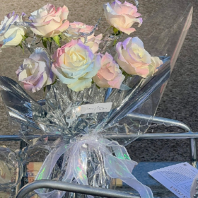 极光玫瑰花束   像